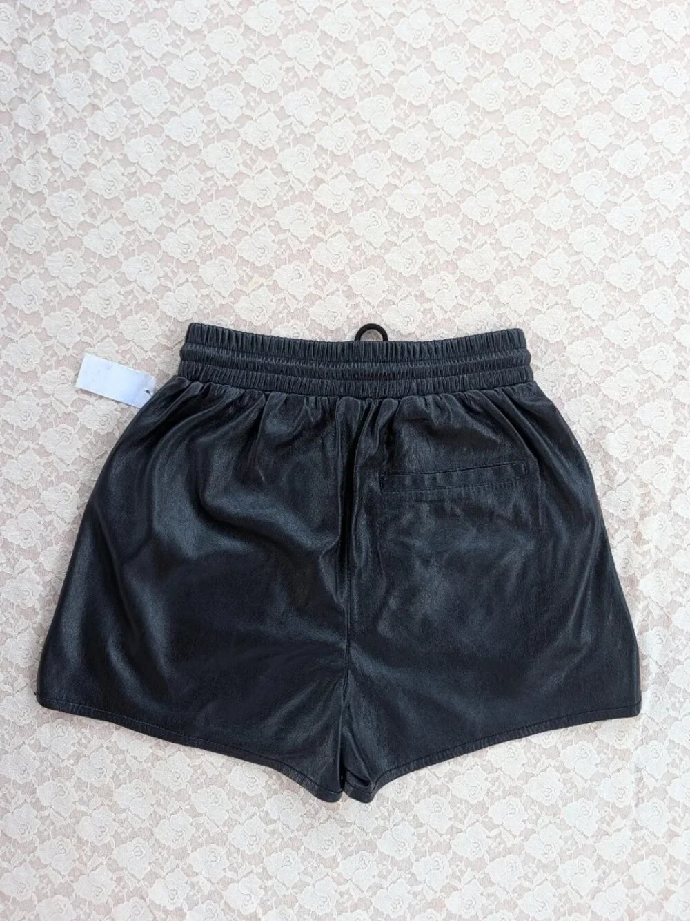 Joie NWT vegan leather shorts in shade Caviar (black) size 2 drawstring pockets